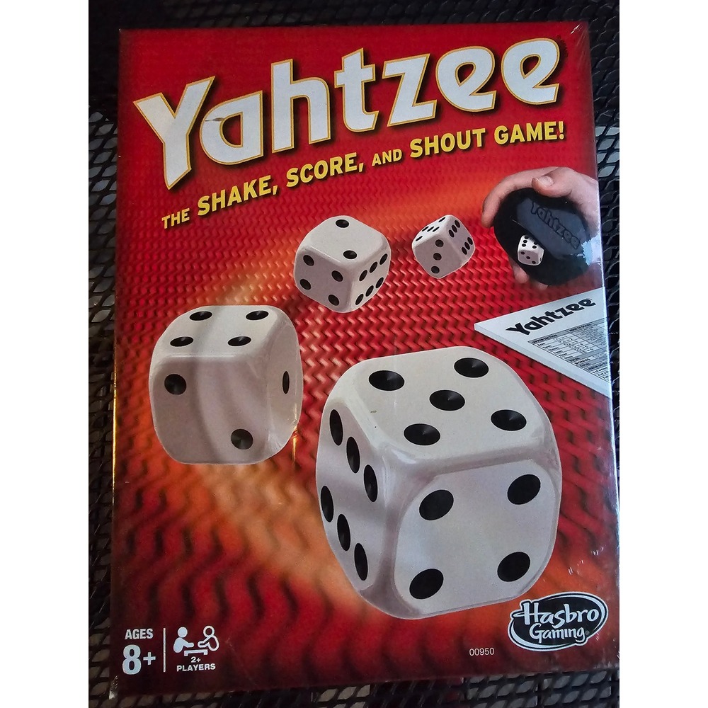 Hasbro Gaming Yahtzee Classic Dice Game 00950 New Sealed